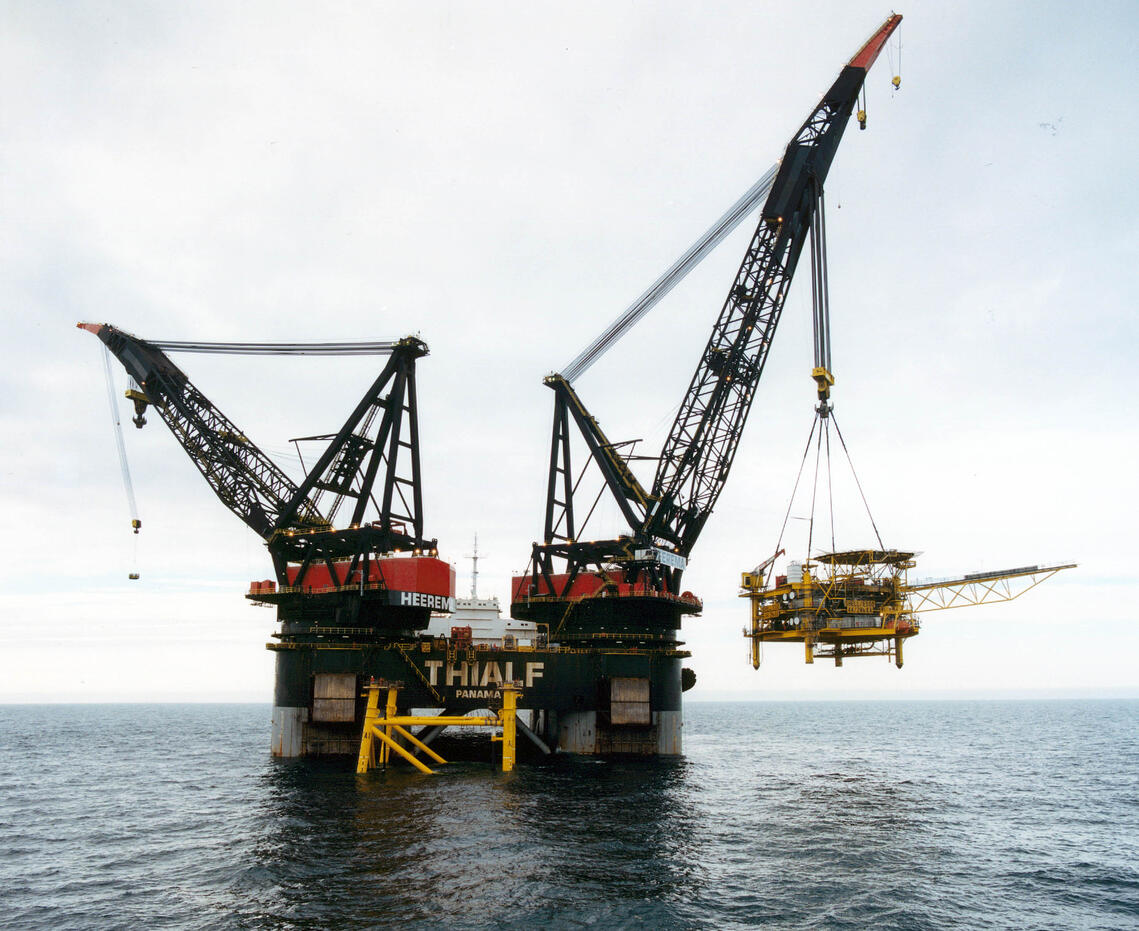 Heerema wins decommissioning contract from DNO